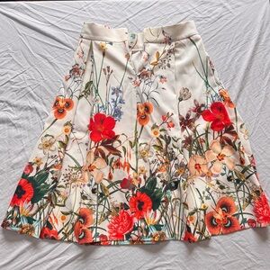 Zara White Floral Print Pleated Zip Up Pleated Skirt Zara White Floral Size M